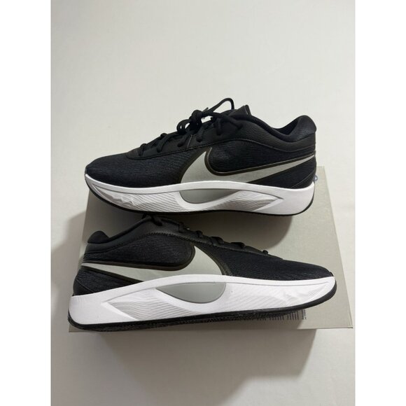 New Men’s Size 8.5 - Nike Giannis Freak 6 Black White FJ7792 002 main image 7